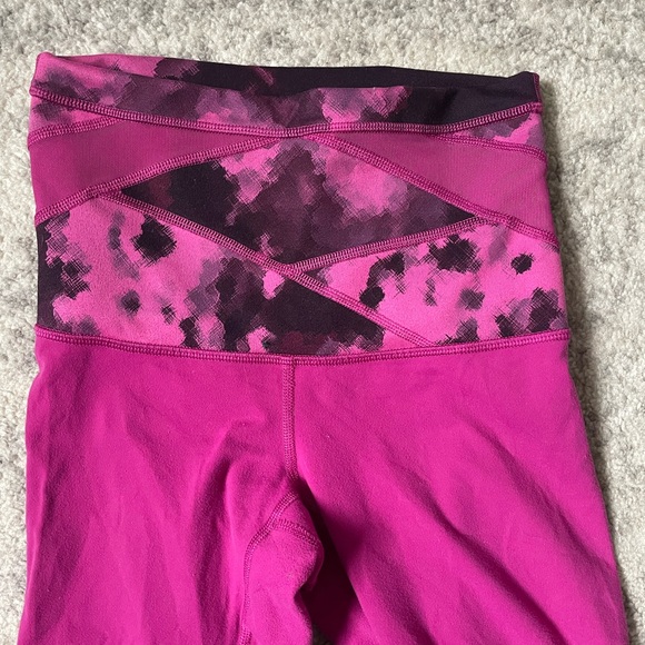 Lululemon High Rise Wunder Under Pant Raspberry - Picture 4 of 9